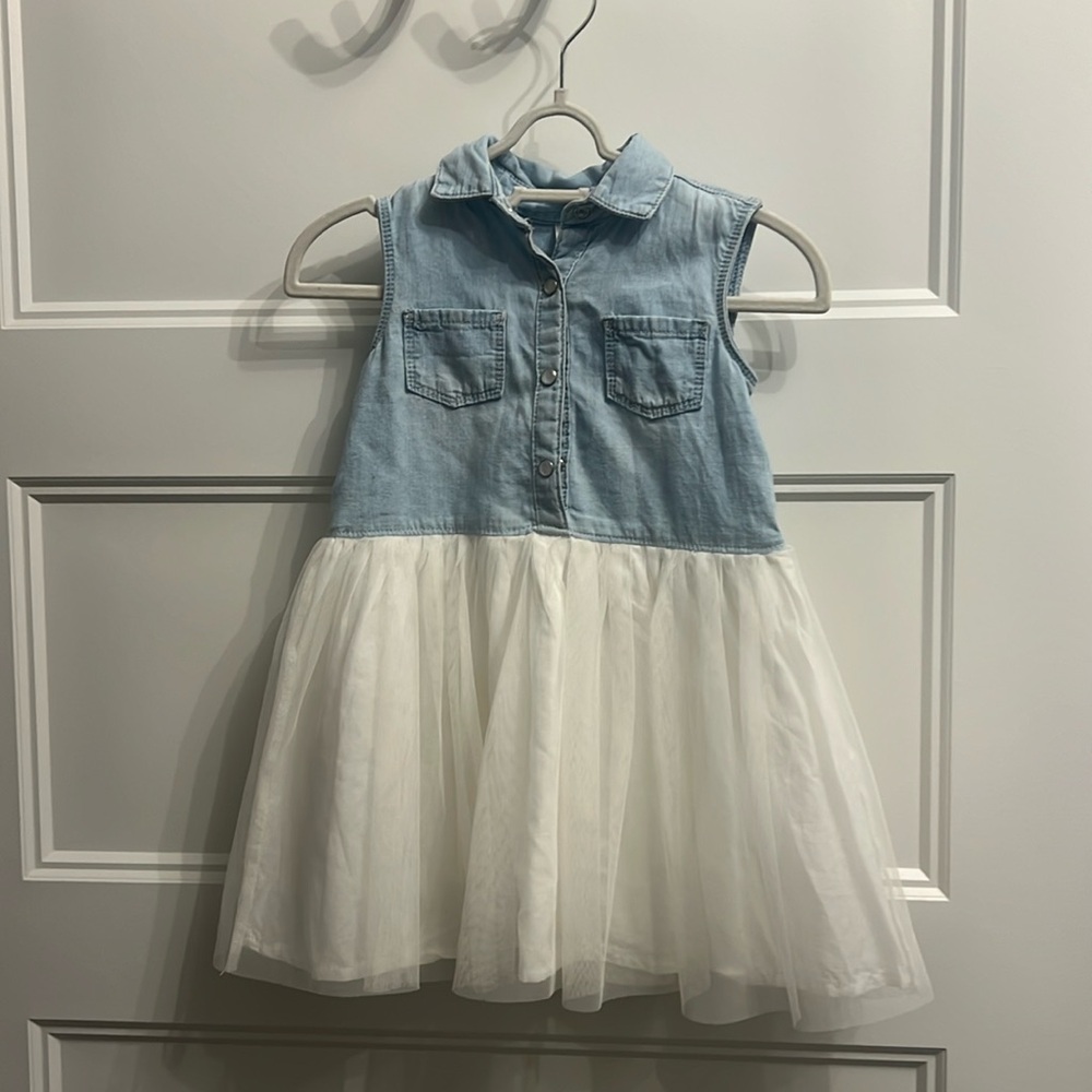 Gently worn Sz2t OshGosh denim and lace dress great for summer spring and fall